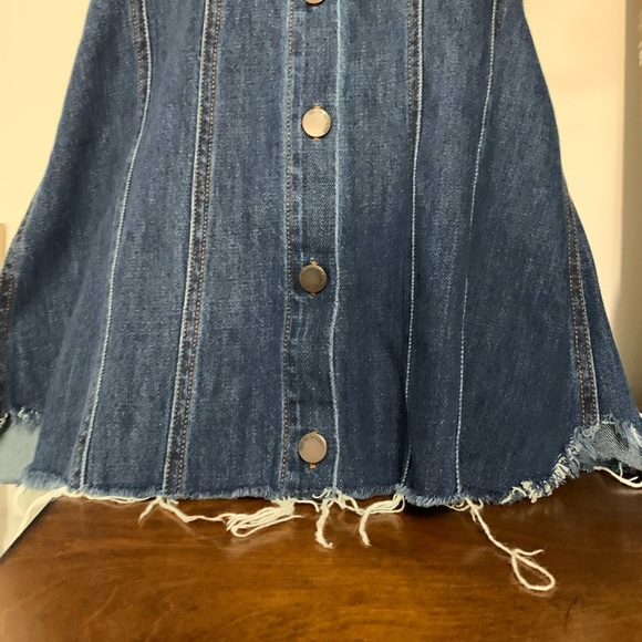 Jean sleeveless tops - Picture 2 of 8